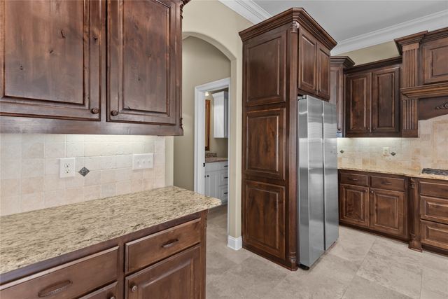 867 Chartres Drive, Shreveport, LA 71115