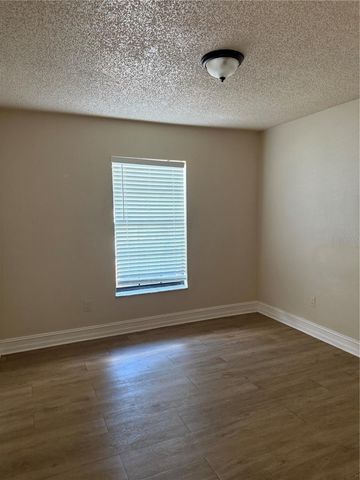 21038 VOYAGER BOULEVARD 4, Land O Lakes, FL 34638