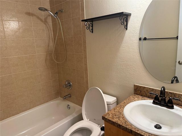 21038 VOYAGER BOULEVARD 4, Land O Lakes, FL 34638