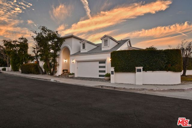 3635 Fawndale Place, Sherman Oaks, CA 91403