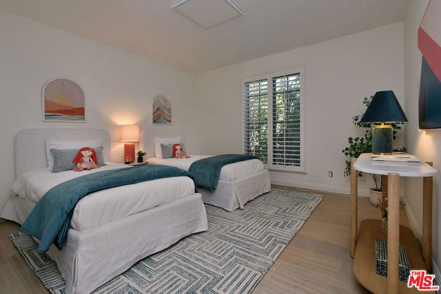 3635 Fawndale Place, Sherman Oaks, CA 91403