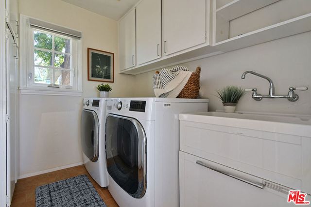 3635 Fawndale Place, Sherman Oaks, CA 91403