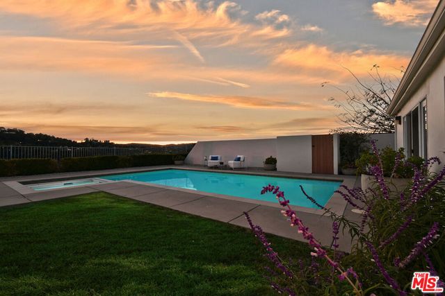 3635 Fawndale Place, Sherman Oaks, CA 91403