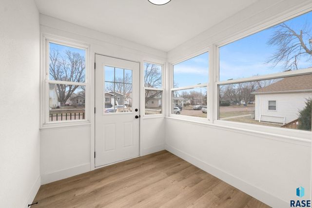 515 Nesmith Ave Avenue, Sioux Falls, SD 57103