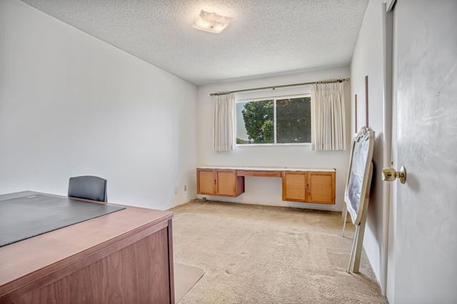 758 E Dovewood Lane, Fresno, CA 93710