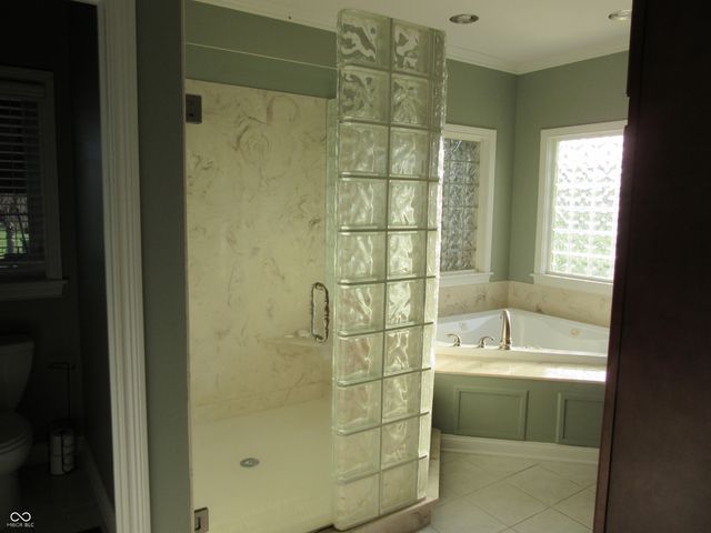 373 Southwind Lane, Greenwood, IN 46142