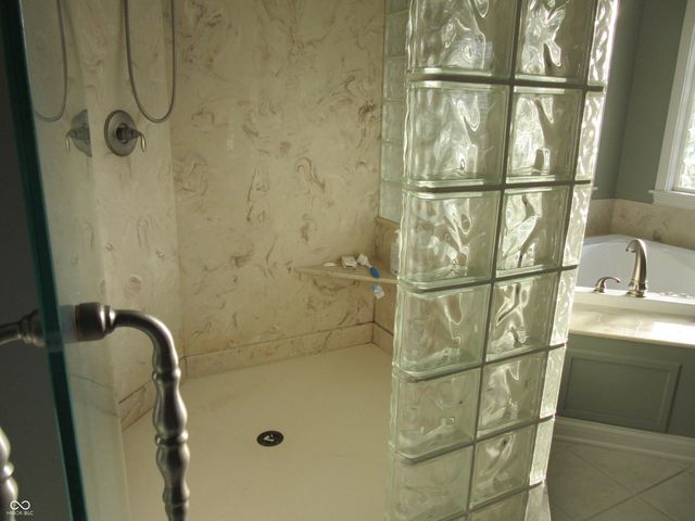 373 Southwind Lane, Greenwood, IN 46142