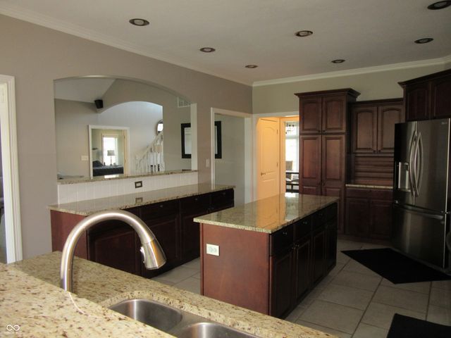 373 Southwind Lane, Greenwood, IN 46142