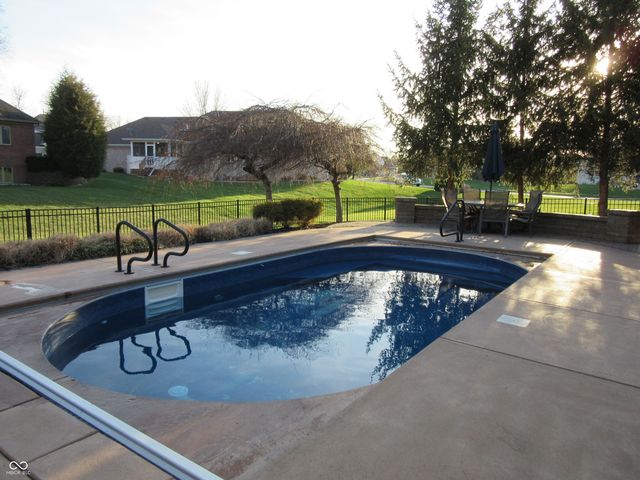 373 Southwind Lane, Greenwood, IN 46142