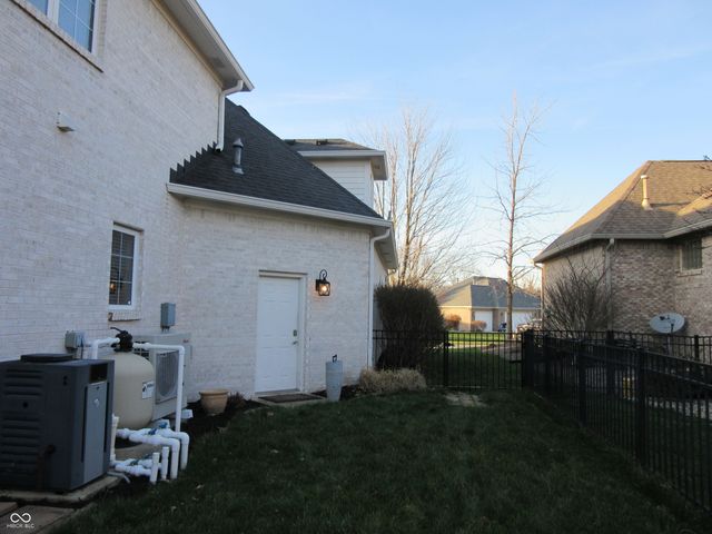 373 Southwind Lane, Greenwood, IN 46142