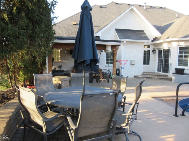 373 Southwind Lane, Greenwood, IN 46142