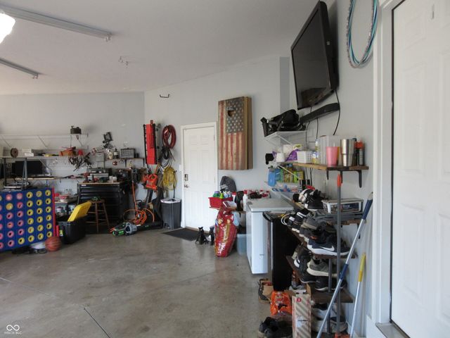 373 Southwind Lane, Greenwood, IN 46142