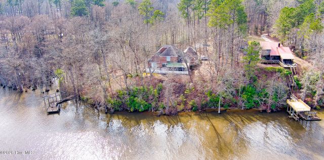 218 River Trail, Winton, NC 27986