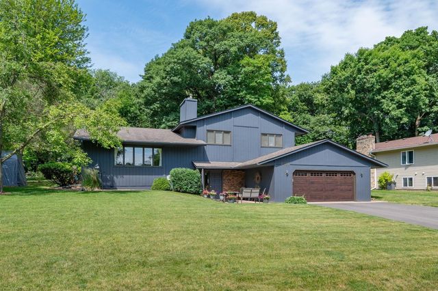 2685 Halstead Lane, Mound, MN 55364