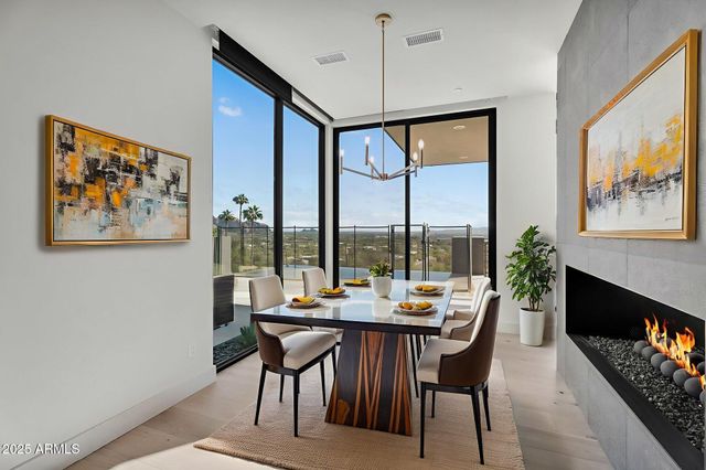 6975 N 39TH Place, Paradise Valley, AZ 85253