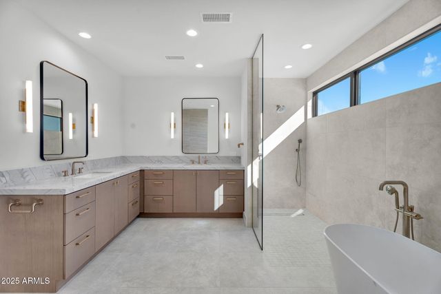 6975 N 39TH Place, Paradise Valley, AZ 85253