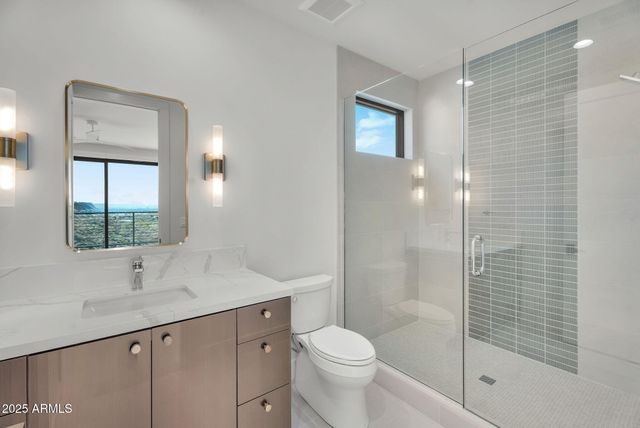 6975 N 39TH Place, Paradise Valley, AZ 85253