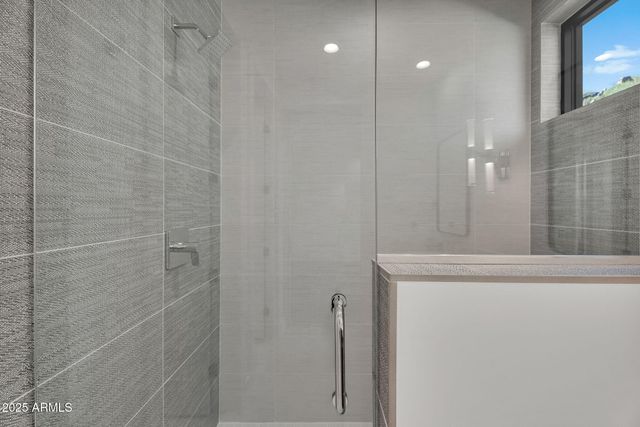 6975 N 39TH Place, Paradise Valley, AZ 85253