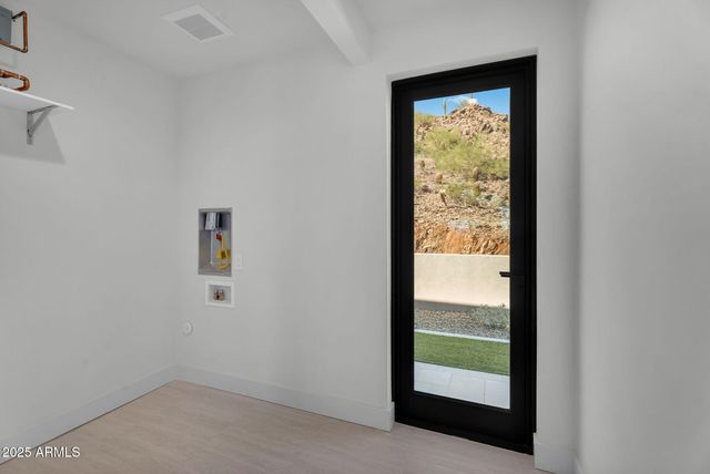 6975 N 39TH Place, Paradise Valley, AZ 85253