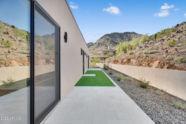 6975 N 39TH Place, Paradise Valley, AZ 85253