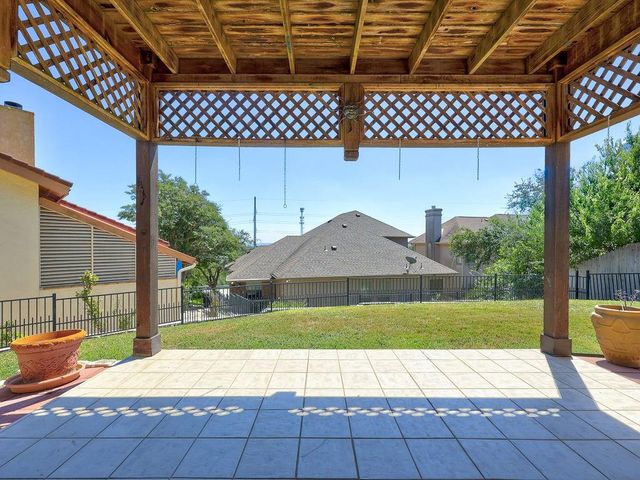 103 Paragon CT, Lakeway, TX 78734