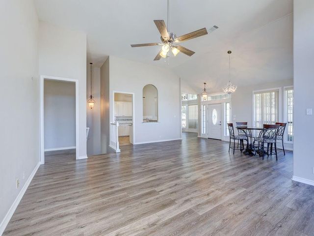 103 Paragon CT, Lakeway, TX 78734