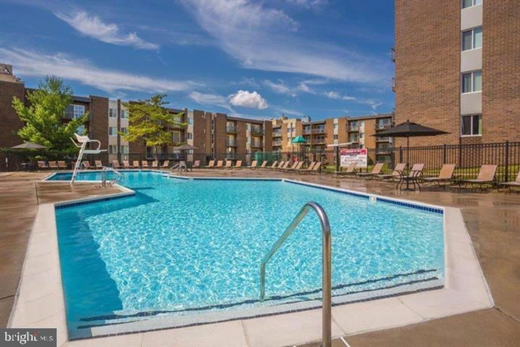 4 S VAN DORN ST #503, Alexandria, VA 22304