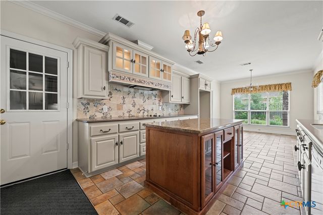 2316 Deerfield Drive, Temple, TX 76502