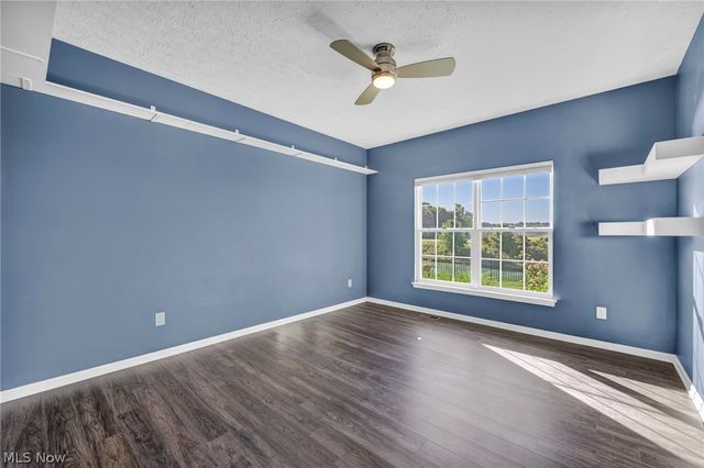 6517 Tree Top Place, North Ridgeville, OH 44039