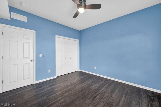 6517 Tree Top Place, North Ridgeville, OH 44039