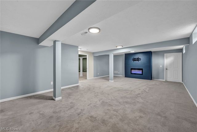 6517 Tree Top Place, North Ridgeville, OH 44039