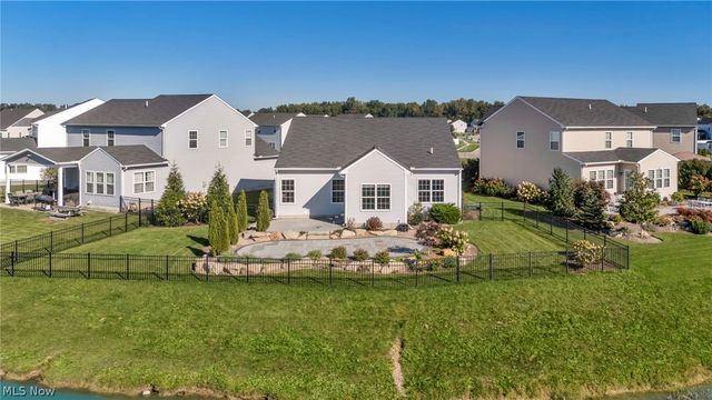 6517 Tree Top Place, North Ridgeville, OH 44039