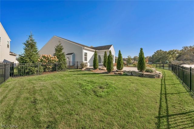 6517 Tree Top Place, North Ridgeville, OH 44039