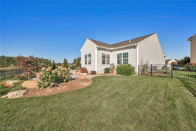 6517 Tree Top Place, North Ridgeville, OH 44039