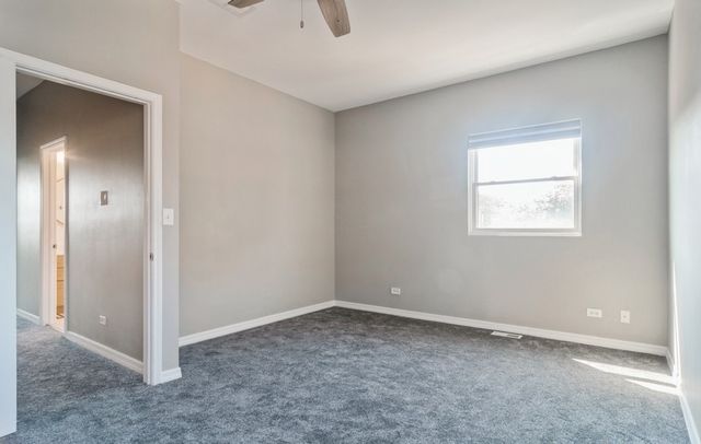 916 N Elizabeth Street, Chicago, IL 60642