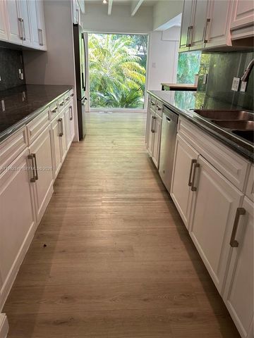 4255 Lennox Dr, Miami, FL 33133