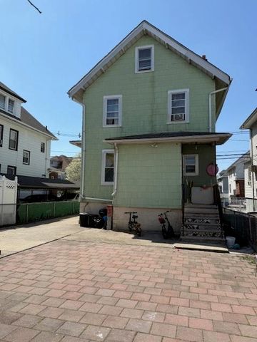 216 74TH ST, North Bergen, NJ 07047