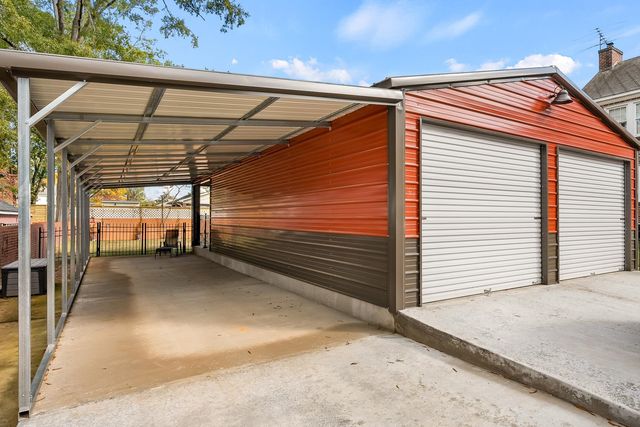 308 W Walnut Street, Clinton, SC 29325