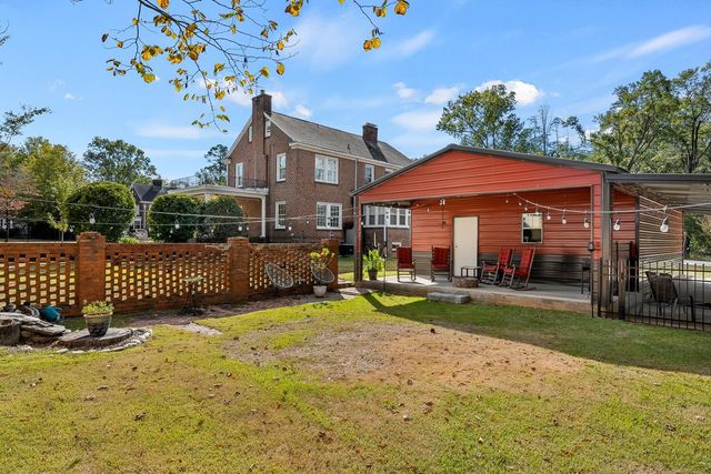 308 W Walnut Street, Clinton, SC 29325