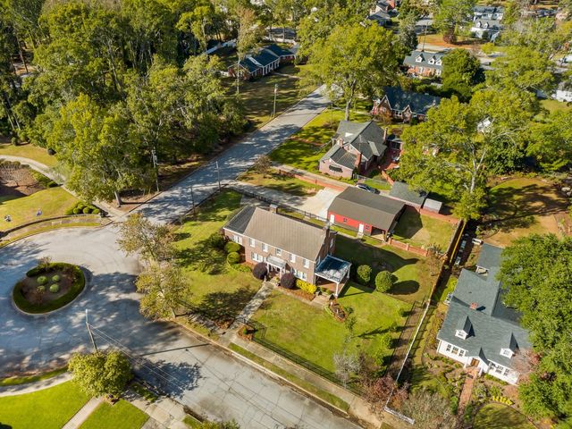 308 W Walnut Street, Clinton, SC 29325