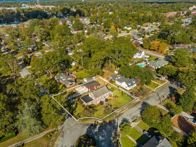 308 W Walnut Street, Clinton, SC 29325