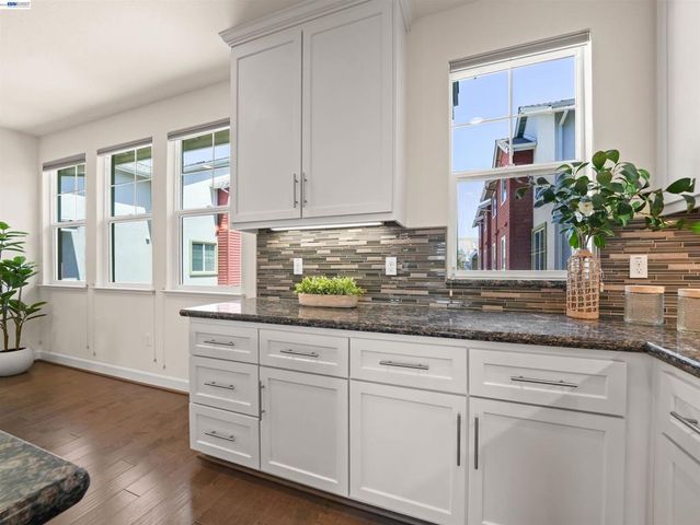 333 Basswood Cmn 8, Livermore, CA 94551