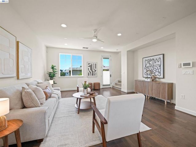 333 Basswood Cmn 8, Livermore, CA 94551