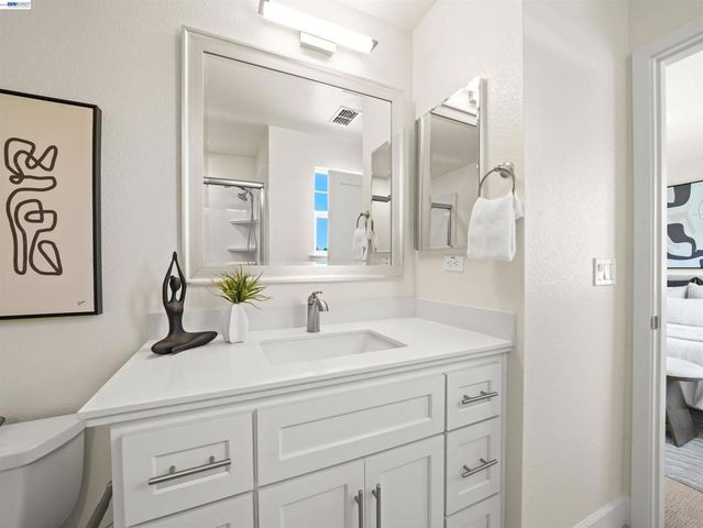 333 Basswood Cmn 8, Livermore, CA 94551