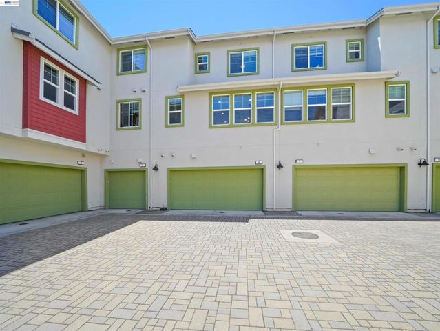 333 Basswood Cmn 8, Livermore, CA 94551
