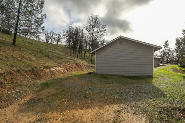 18725 Wilderness Trail, Cottonwood, CA 96022