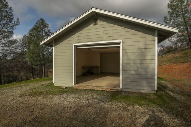 18725 Wilderness Trail, Cottonwood, CA 96022