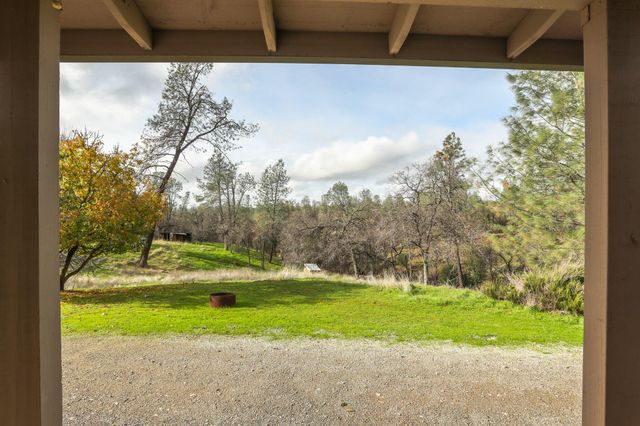18725 Wilderness Trail, Cottonwood, CA 96022