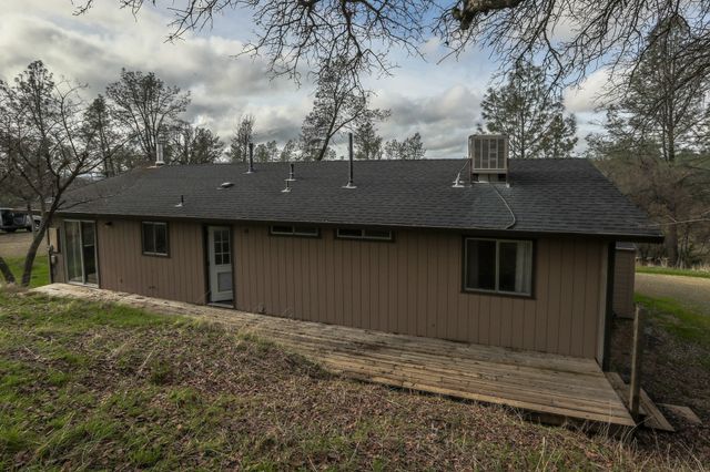 18725 Wilderness Trail, Cottonwood, CA 96022