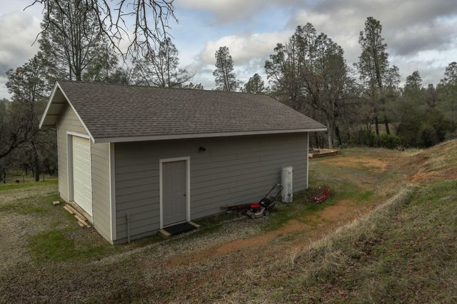 18725 Wilderness Trail, Cottonwood, CA 96022